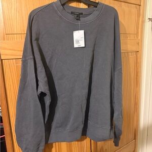 Forever 21 Women's Gray Crewneck Sweater